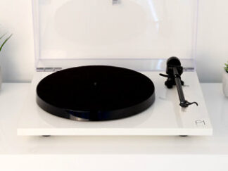 Rega Planar 1 Plus Skivspelare